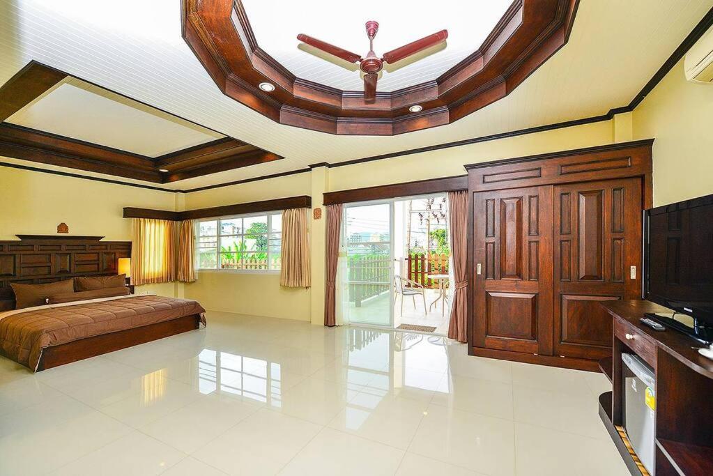 Unique&Nice 7Bd Pool Villa In Heart Nanai Patong Exterior photo